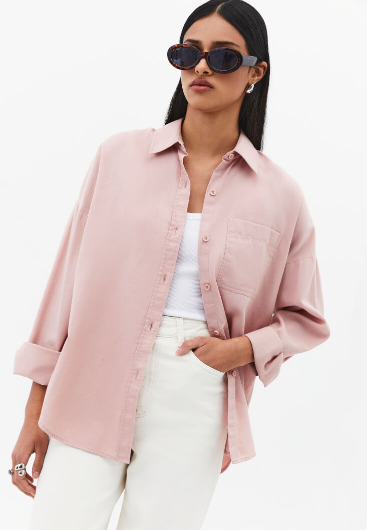 Pembe Cep Detaylı Oversize Gömlek
